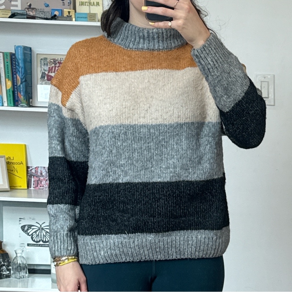 Hashtag In Trend - multi-color striped turtleneck sweater (women’s medium)